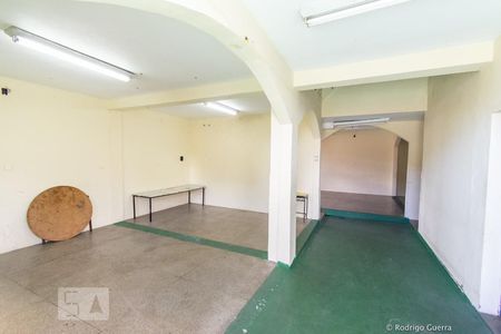 Salão de casa para alugar com 8 quartos, 500m² em Alípio de Melo, Belo Horizonte