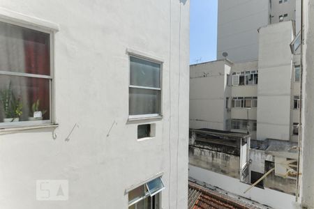Vista sala de kitnet/studio à venda com 1 quarto, 38m² em Tijuca, Rio de Janeiro