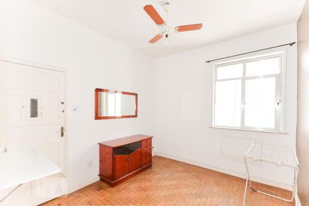 Sala de kitnet/studio à venda com 1 quarto, 38m² em Tijuca, Rio de Janeiro