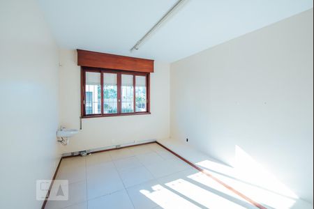 Casa à venda com 269m², 6 quartos e 2 vagas Casa à venda com 269m², 6 quartos e 2 vagasterceiro dormitório ou sala de atendimento