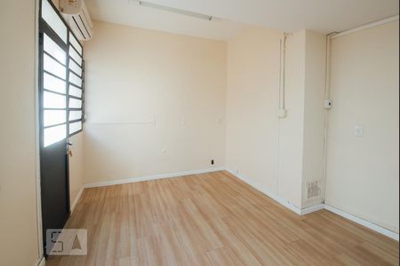 Casa à venda com 269m², 6 quartos e 2 vagas Casa à venda com 269m², 6 quartos e 2 vagasCozinha