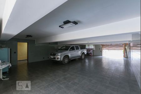 Casa à venda com 450m², 4 quartos e 8 vagasSubsolo - Garagem