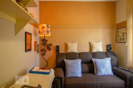 Quarto de apartamento à venda com 2 quartos, 84m² em Jardim Montanhês, Belo Horizonte