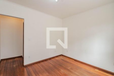 Suíte de apartamento para alugar com 1 quarto, 50m² em São João, Porto Alegre