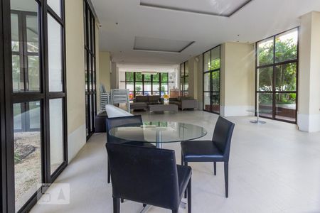 Apartamento para alugar com 85m², 3 quartos e 1 vaga Apartamento para alugar com 85m², 3 quartos e 1 vagaSalão de festas