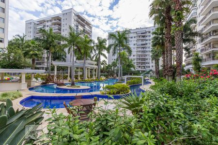 Apartamento para alugar com 85m², 3 quartos e 1 vaga Apartamento para alugar com 85m², 3 quartos e 1 vagaPiscina