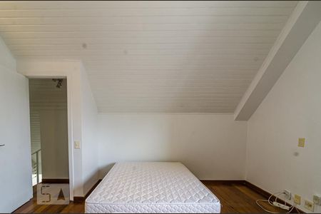 Apartamento à venda com 260m², 2 quartos e 3 vagas Apartamento à venda com 260m², 2 quartos e 3 vagasSuíte 2