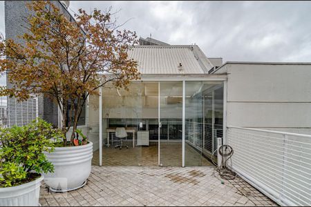 Apartamento à venda com 260m², 2 quartos e 3 vagas Apartamento à venda com 260m², 2 quartos e 3 vagasVaranda