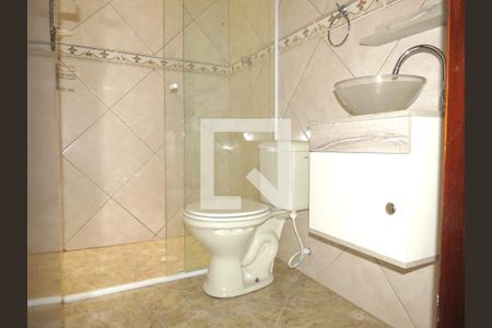 Casa à venda com 138m², 3 quartos e 2 vagasBanheiro Quarto 1