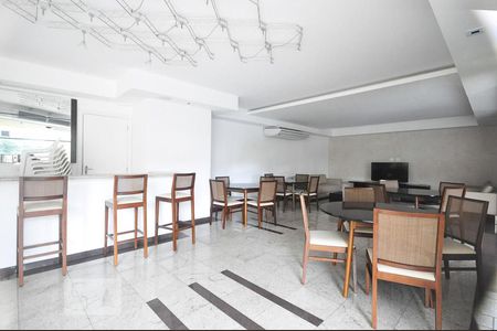 Apartamento à venda com 220m², 3 quartos e 4 vagasSalão de festa