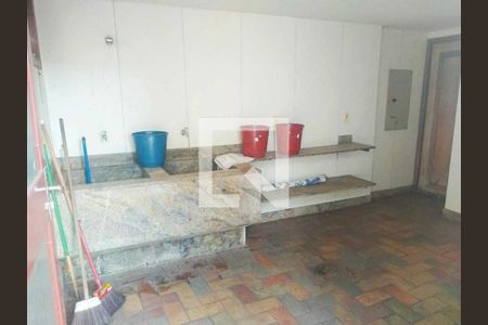 Casa à venda com 640m², 8 quartos e 6 vagas