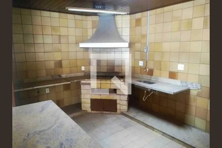 Casa à venda com 640m², 8 quartos e 6 vagas