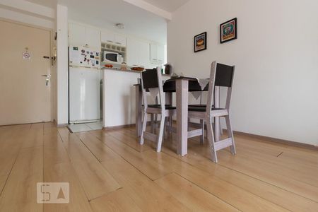 Sala de apartamento para alugar com 2 quartos, 55m² em Saúde, São Paulo