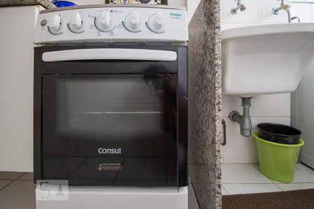 Cozinha de apartamento para alugar com 2 quartos, 55m² em Saúde, São Paulo