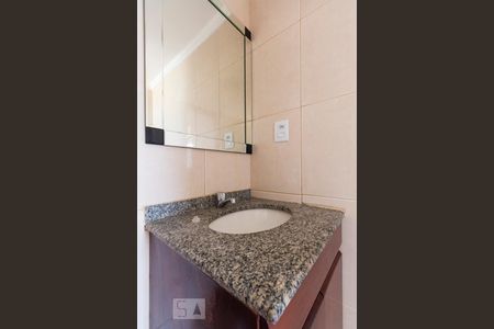 Apartamento à venda com 62m², 2 quartos e 2 vagasBanheiro social