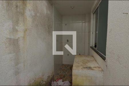 Casa à venda com 202m², 3 quartos e 1 vagaÁrea de serviço