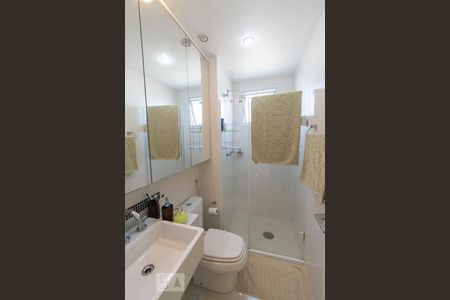 Banheiro Social de apartamento à venda com 2 quartos, 69m² em Vila Gertrudes, São Paulo