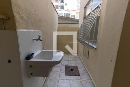 Apartamento para alugar com 80m², 2 quartos e sem vaga Apartamento para alugar com 80m², 2 quartos e sem vagaÁrea de Serviço