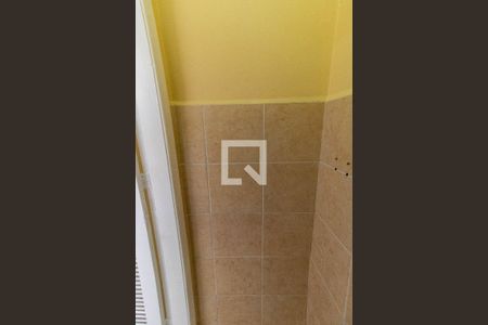 Apartamento para alugar com 80m², 2 quartos e sem vaga Apartamento para alugar com 80m², 2 quartos e sem vagaBanheiro de serviço