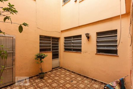 Casa à venda com 304m², 3 quartos e 3 vagasárea de respiro