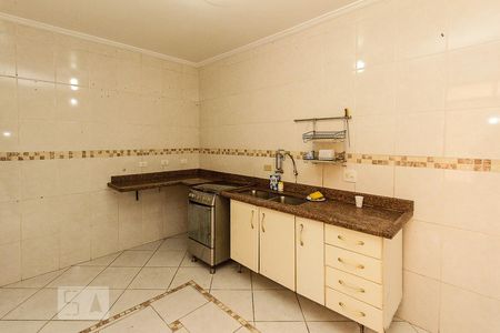 Casa à venda com 304m², 3 quartos e 3 vagascozinha salão de festa