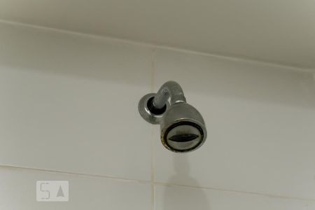 Apartamento à venda com 100m², 2 quartos e sem vaga Apartamento à venda com 100m², 2 quartos e sem vagaDetalhe Chuveiro Banheiro Quarto 2 (suíte)