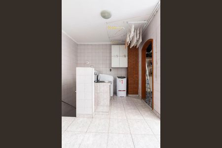 Casa à venda com 260m², 4 quartos e 6 vagas Casa à venda com 260m², 4 quartos e 6 vagasÁrea de serviço