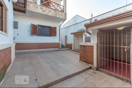 Casa à venda com 445m², 4 quartos e sem vaga Casa à venda com 445m², 4 quartos e sem vagaQuintal