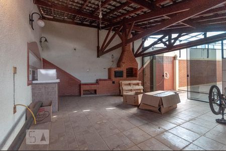 Casa à venda com 445m², 4 quartos e sem vaga Casa à venda com 445m², 4 quartos e sem vagaChurrasqueira