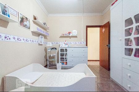 Casa à venda com 445m², 4 quartos e sem vaga Casa à venda com 445m², 4 quartos e sem vagaQuarto 2