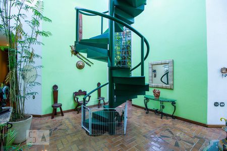 Casa de condomínio para alugar com 600m², 4 quartos e 3 vagasHall de entrada