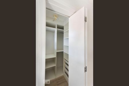 Apartamento à venda com 63m², 2 quartos e 1 vaga Apartamento à venda com 63m², 2 quartos e 1 vagaQuarto 02