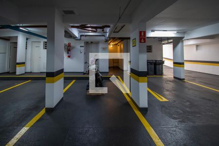 Apartamento à venda com 148m², 3 quartos e 2 vagas Apartamento à venda com 148m², 3 quartos e 2 vagasGaragem