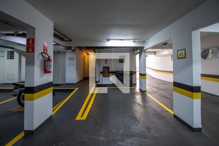 Apartamento à venda com 148m², 3 quartos e 2 vagas Apartamento à venda com 148m², 3 quartos e 2 vagasGaragem