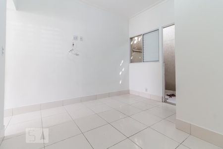 Quarto de kitnet/studio para alugar com 1 quarto, 40m² em Nova Aldeinha, Barueri