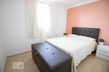 Apartamento à venda com 74m², 2 quartos e 1 vagaSuite