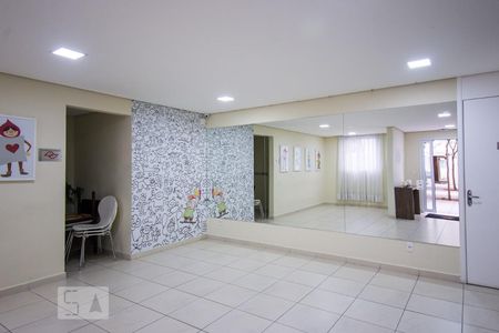 Apartamento à venda com 74m², 2 quartos e 1 vagaSalão  de Festa
