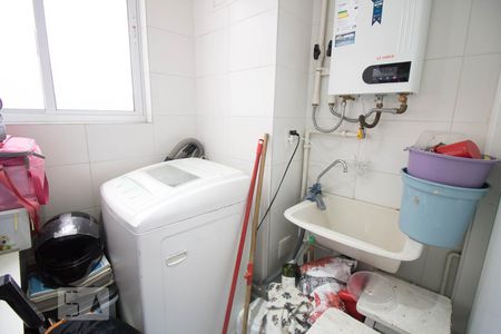 Apartamento à venda com 74m², 2 quartos e 1 vagaÁrea de Serviço