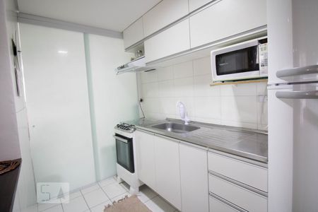 Apartamento à venda com 74m², 2 quartos e 1 vagaCozinha
