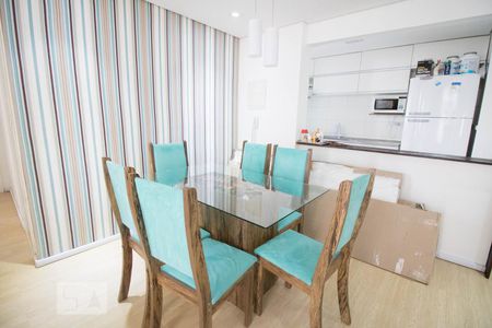 Sala de apartamento para alugar com 2 quartos, 74m² em Jardim, Santo André