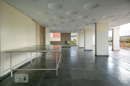 Apartamento à venda com 70m², 2 quartos e 1 vaga Apartamento à venda com 70m², 2 quartos e 1 vagaÁrea do Edifício - Jogos