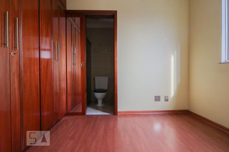 Apartamento à venda com 75m², 3 quartos e 1 vagaSuíte