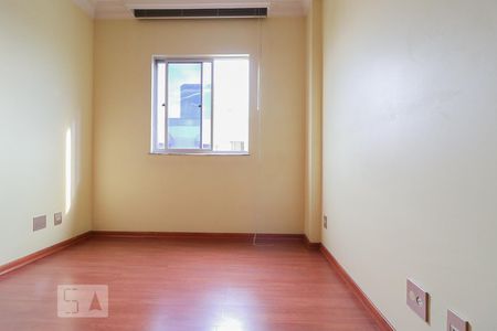 Apartamento à venda com 75m², 3 quartos e 1 vagaSuíte