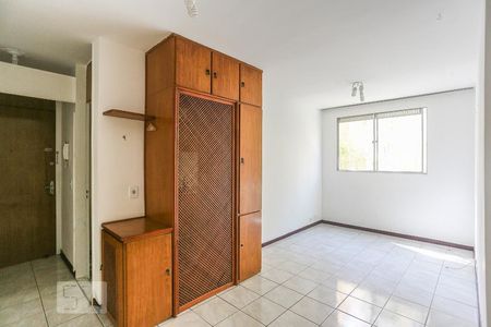 Sala de Estar de apartamento à venda com 2 quartos, 56m² em Vila São Silvestre, São Paulo