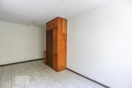 Sala de Estar de apartamento à venda com 2 quartos, 56m² em Vila São Silvestre, São Paulo