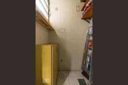 Apartamento à venda com 62m², 2 quartos e sem vaga Apartamento à venda com 62m², 2 quartos e sem vagaÁrea de serviço