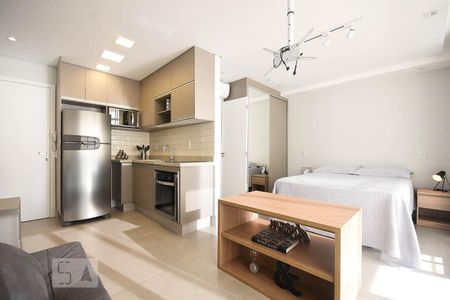Sala de kitnet/studio para alugar com 1 quarto, 35m² em Real Parque, São Paulo