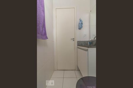 Banheiro  de apartamento à venda com 3 quartos, 64m² em Silveira, Belo Horizonte