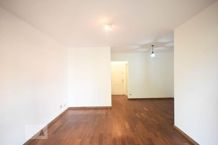 Sala de apartamento para alugar com 3 quartos, 82m² em Chácara Itaim, São Paulo