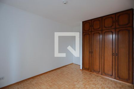 Apartamento à venda com 183m², 3 quartos e 1 vaga Apartamento à venda com 183m², 3 quartos e 1 vagaQuarto 2
